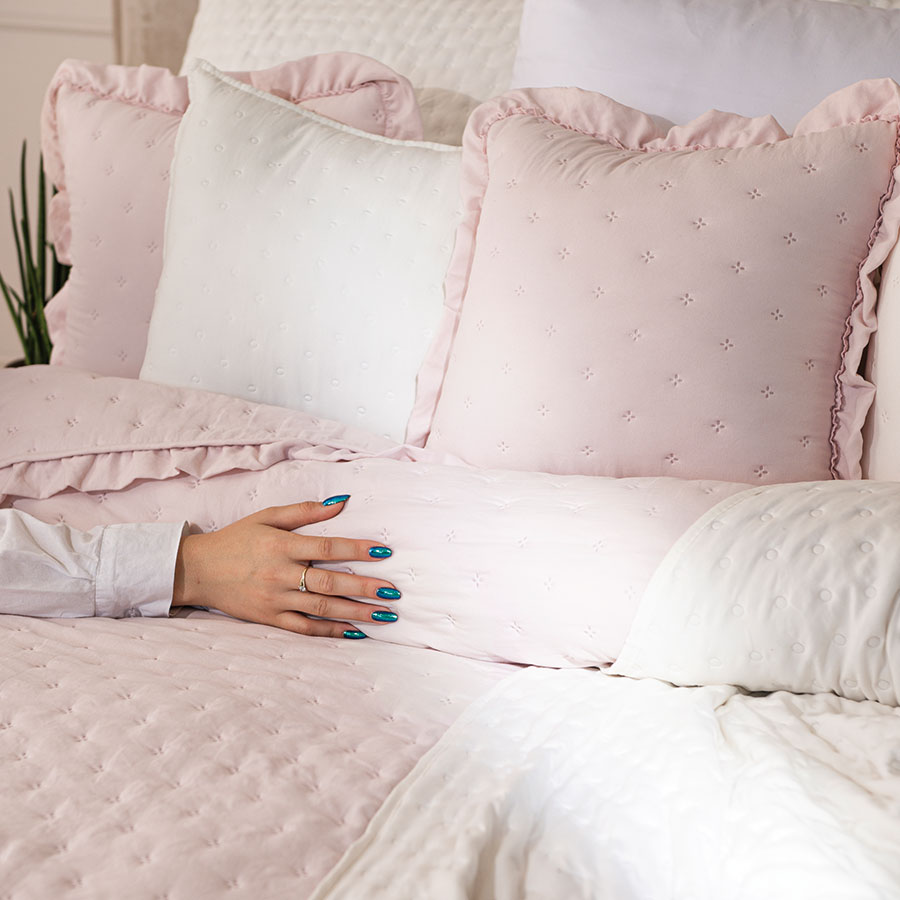 Narzuta WERONA dekoracyjna z falbaną 170x210cm kol różowy - obrazek 2