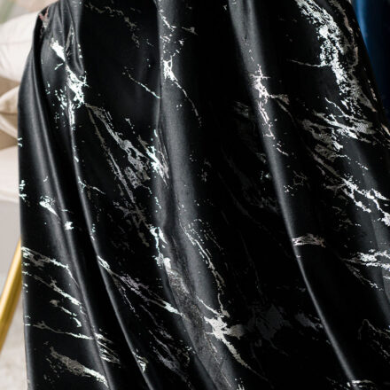 Marma zasłona gotowa na przelotkach 140cmx250cm czarny