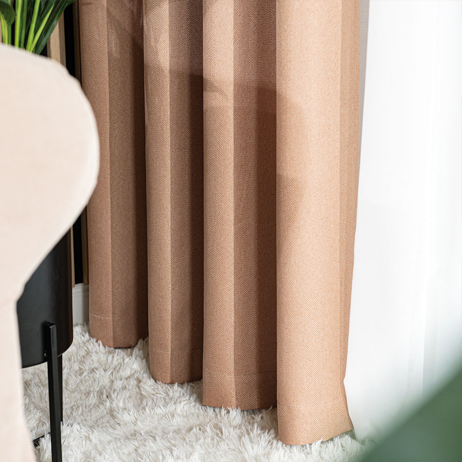 Jodełka zasłona gotowa na przelotkach 140cmx250cm ciemny beżowy - obrazek 3