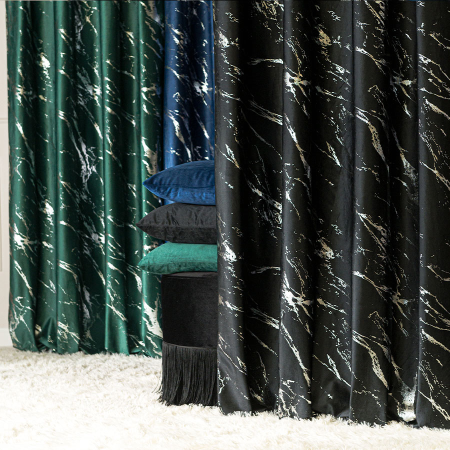 Marma zasłona gotowa na przelotkach 140cmx250cm czarny - obrazek 4