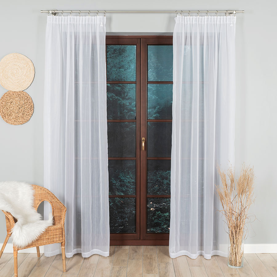 Woalowa firana gotowa na taśmie 140x230