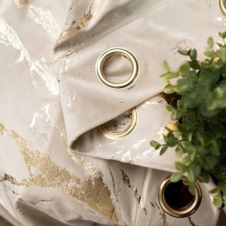 Marma zasłona gotowa na przelotkach 140cmx250cm jasny kremowy