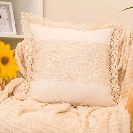 Poszewka RACHELA z ażurem 40x40cm kol kremowy