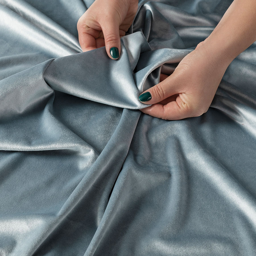 Velvi zasłona gotowa na przelotkach 140cmx260cm niebieski - obrazek 3