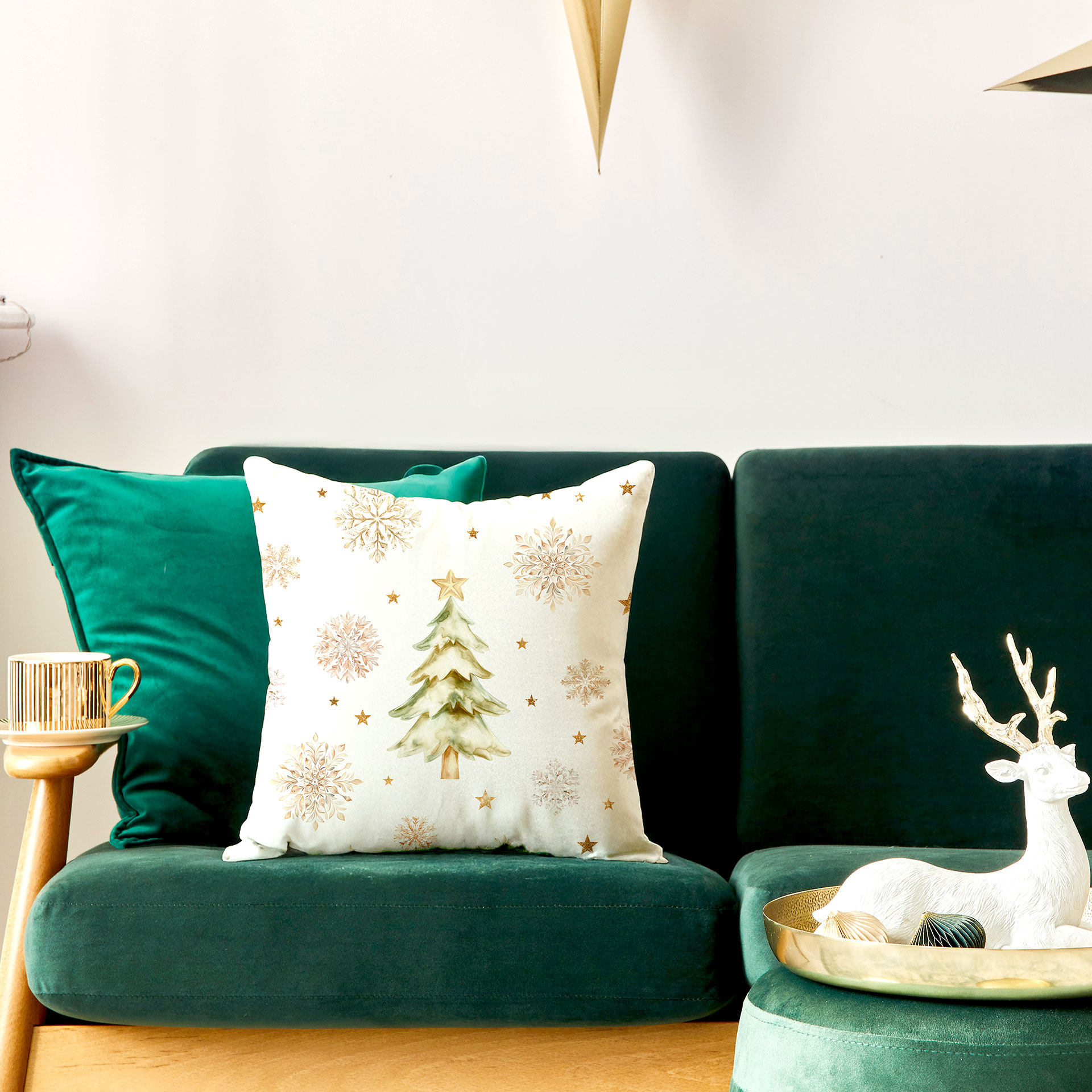 Poszewka CHOINKI ZIMOWA OPOWIEŚĆ dekoracyjna 40x40cm - obrazek 3