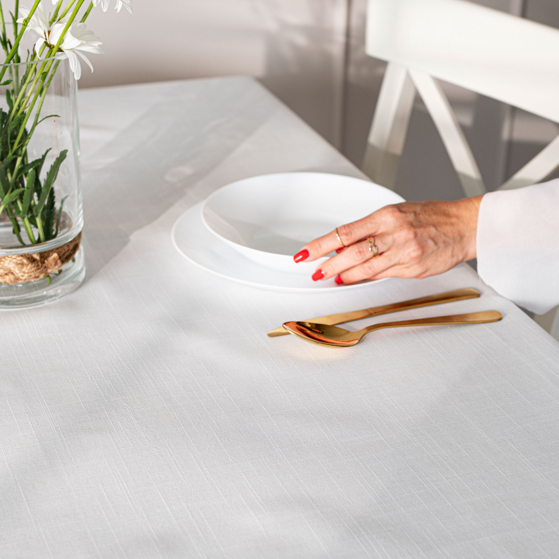 Obrus Selvia z gipiurą 140x240cm kol biały - obrazek 4