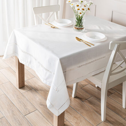 Obrus Selvia z gipiurą 140x180cm kol biały