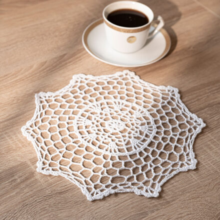 Serweta z ażurem 25x25cm kol biały