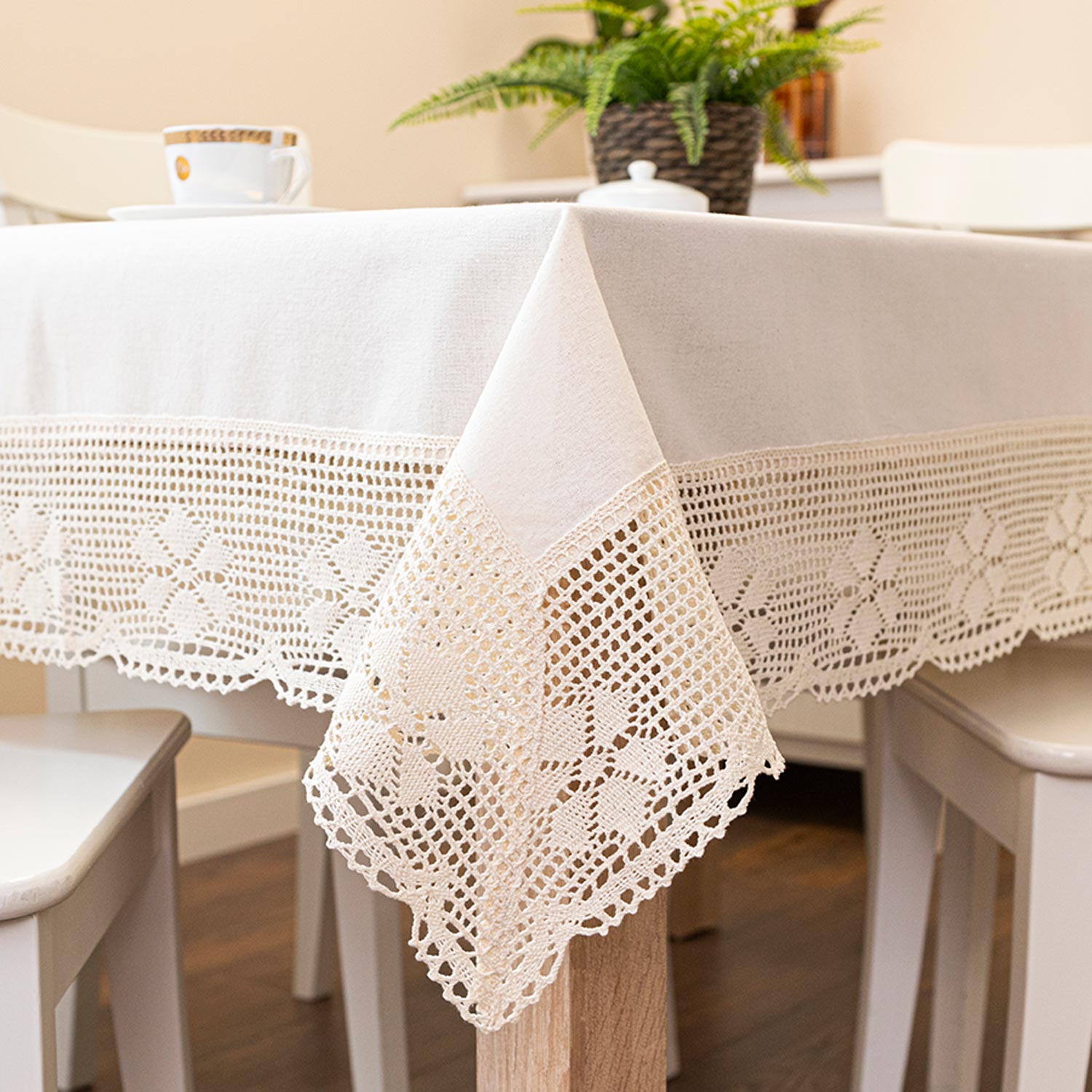 Obrus Rachela z ażurem 130x180cm kol jasny kremowy - obrazek 2