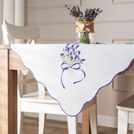 Lawendowa polana Serweta z haftem 85x85cm kol biały